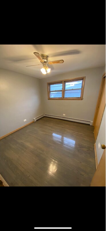 Building Photo - 6119 S Kilpatrick Ave