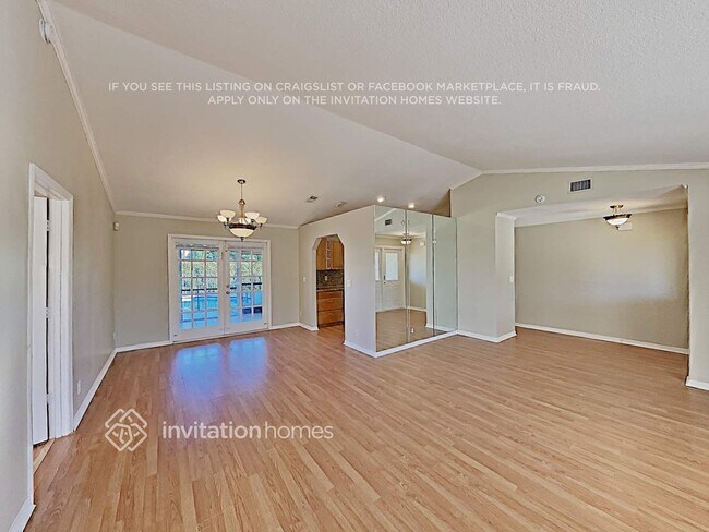 Building Photo - 1961 Primrose Ln