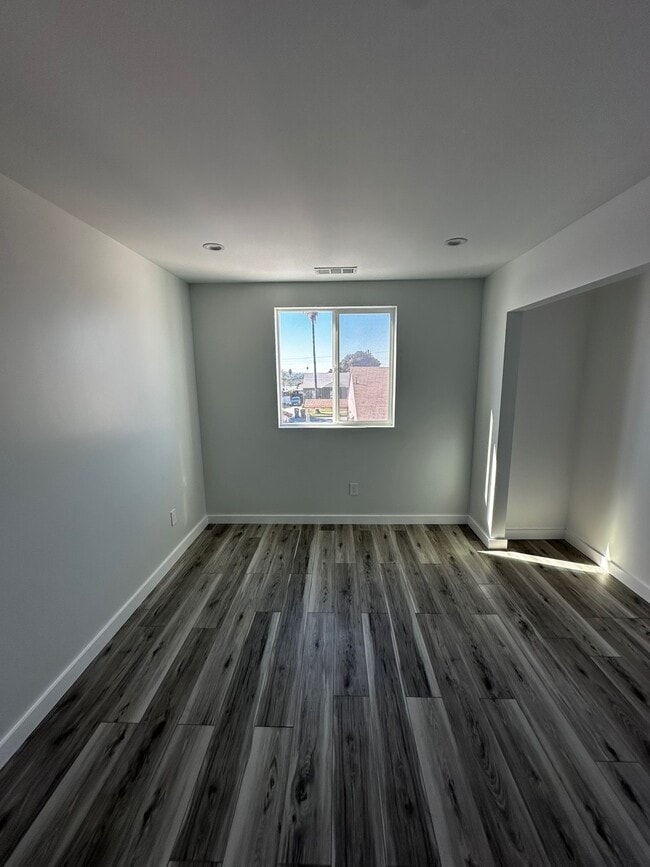 Photo - 10626 S Gramercy Pl House