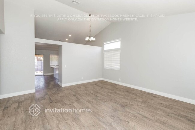 Foto del edificio - 5881 Cherry Falls Ct