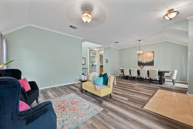 Foto del edificio - 8007 Weldon Springs Ct