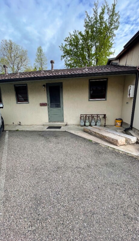 Building Photo - 116 N Meldrum St