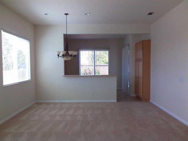 Building Photo - 19446 Crystal Springs Ln