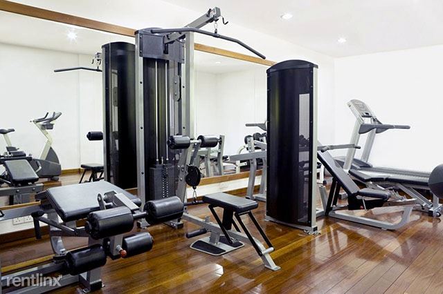 Foto principal - 2 br, 2 bath Condo - 1100 S Kenney's Fort ...
