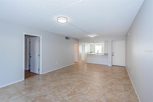 Building Photo - 101 Cypress Ct