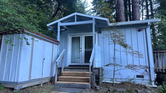 Foto del edificio - 10311 California Dr