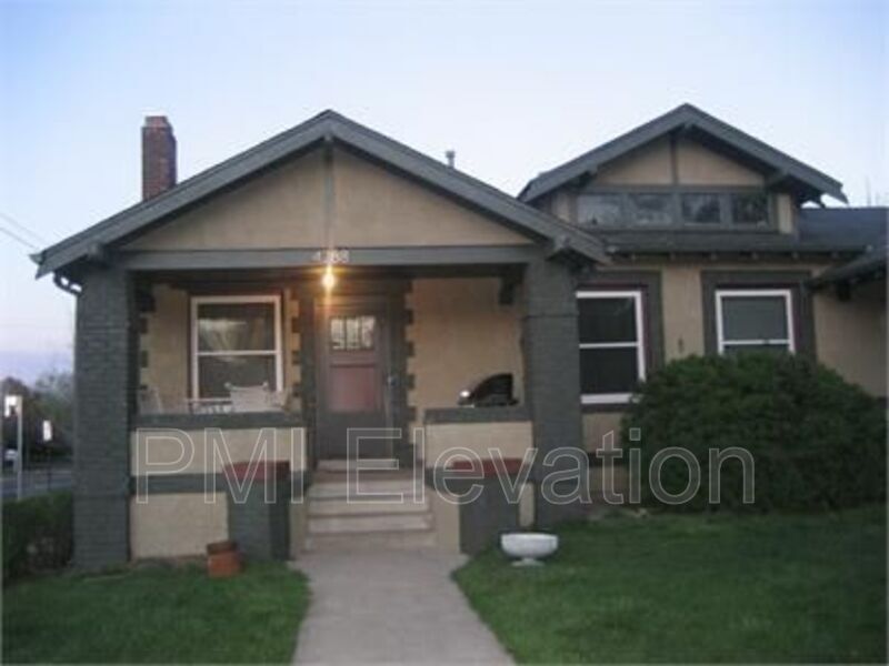 Primary Photo - 4288 N Hooker St