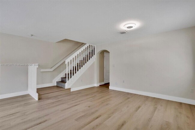 Foto del edificio - 3031 SW 129th Terrace