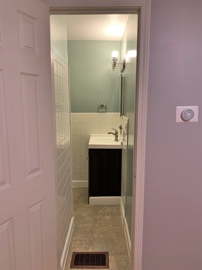 2nd bathroom - 1135 W 41st St, 1E