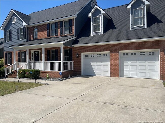 Foto del edificio - 6113 Castlebrooke Ln