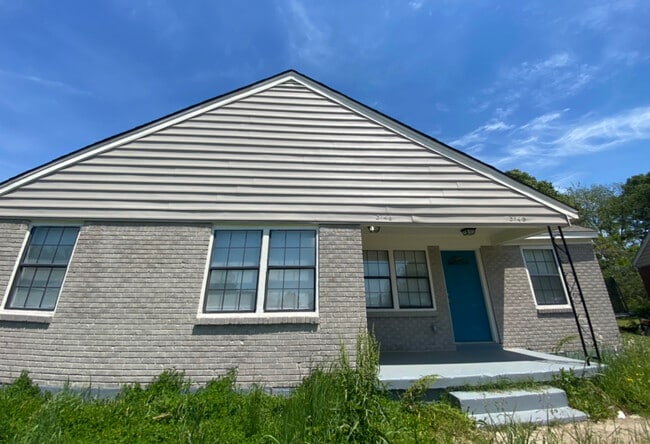 Building Photo - 3146 Highland Park Pl