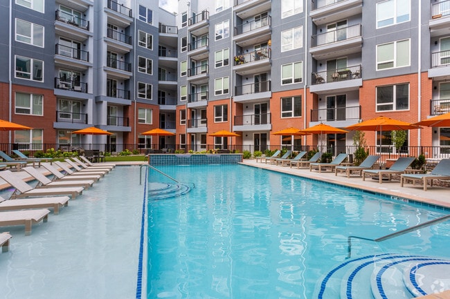 Building Photo - The Vue