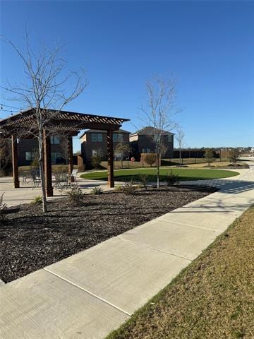 Building Photo - 2114 Mdw Pk Dr