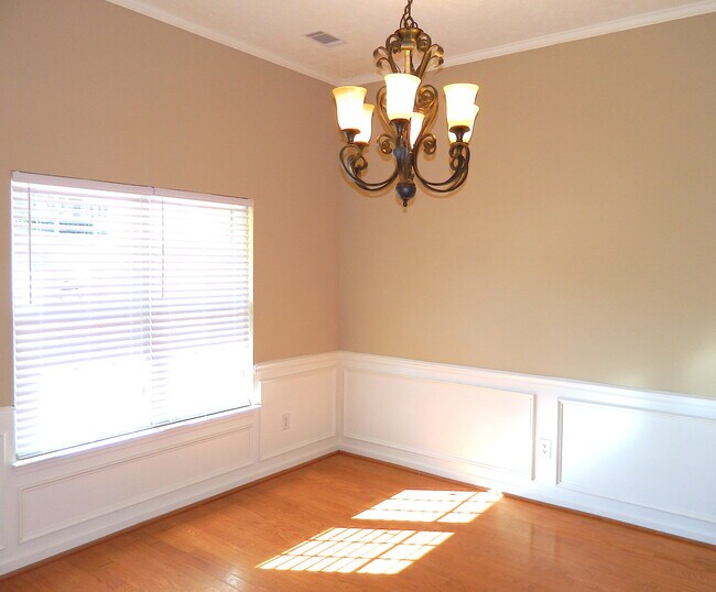 Foto del edificio - 1087 Waltons Pass