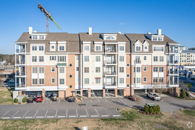 Building Photo - Old Beach Condominiums