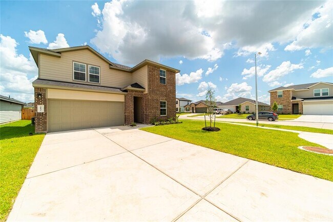 Building Photo - 30831 Khepri Ct