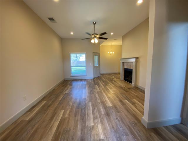 Foto principal - 9970 Randel Rd