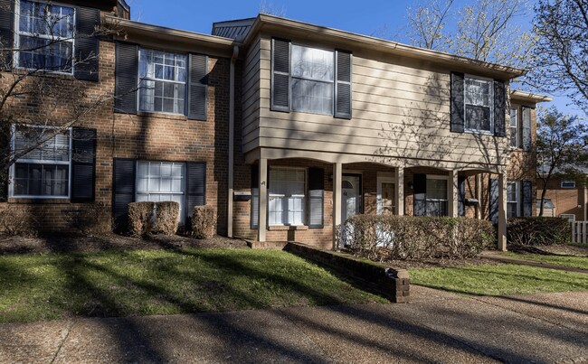 Foto del edificio - 5515 Country Dr