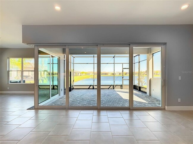 Building Photo - 4861 Sevilla Shores Dr
