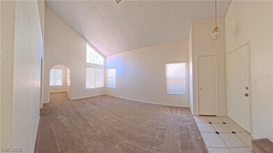 Building Photo - 9640 Swan Bay Dr