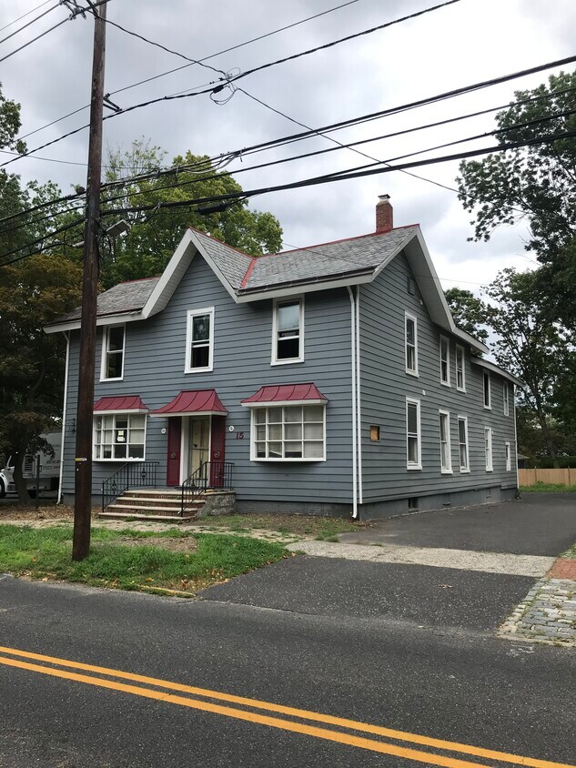 15 Potter St Unit A, Haddonfield, NJ 08033 Apartments in Haddonfield