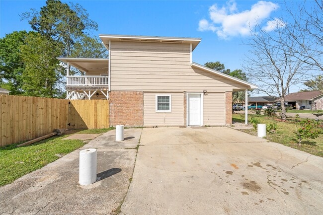 Building Photo - 907 Northbend Dr