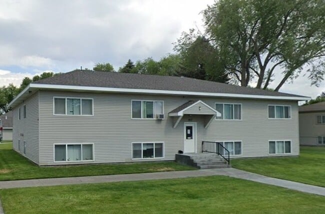 Building Photo - 1417 Camas St