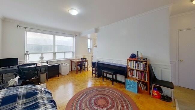 Espace de vie - 710 Spadina Av