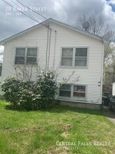 Building Photo - 28 Baker St