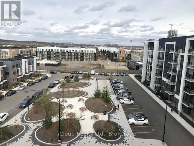 Building Photo - 128 Grovewood Common