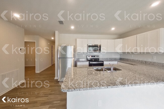 Foto del edificio - 21664 Yosemite Blvd