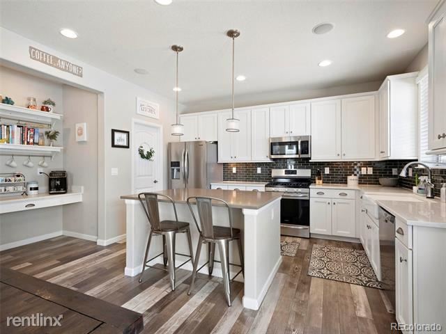 Building Photo - 4 br, 3 bath House - 12210 R Idalia Place