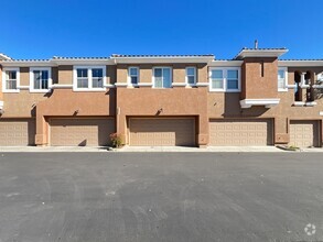 Building Photo - 10830 Serafina Ln