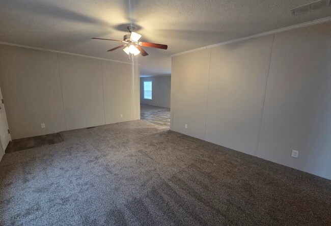 Foto del edificio - 500 Elmwood Ln