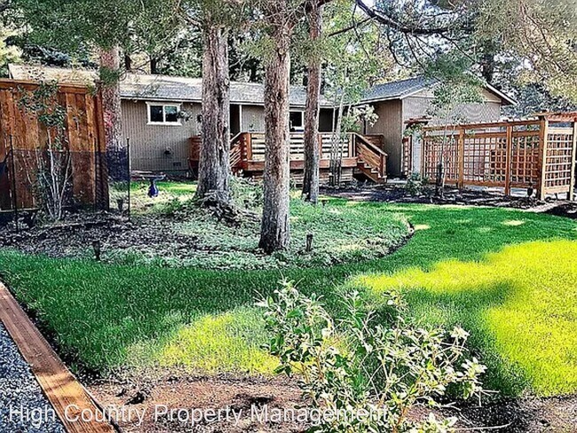 Building Photo - 4 br, 2 bath House - 1532 NW Iowa Ave