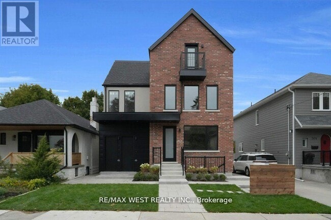 Building Photo - 502 Atlas Ave