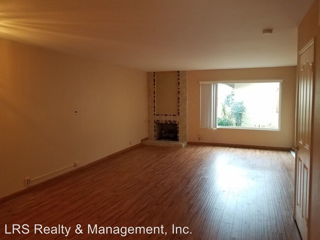 Building Photo - 3 br, 2.5 bath House - 23675 Blue Fin Cove