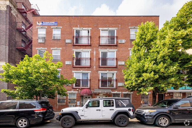 Building Photo - 14411 Barclay Ave