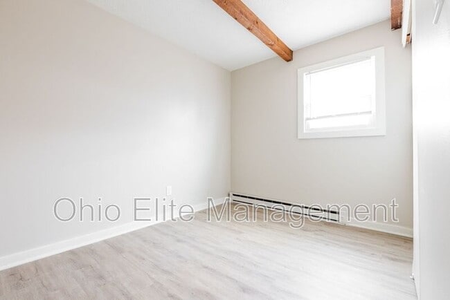 Foto del edificio - 3088 Grasmere Ave