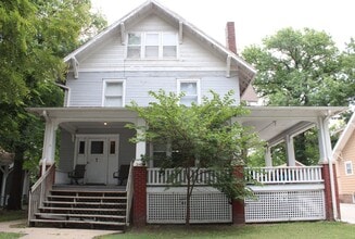 Building Photo - 340 N 16th St