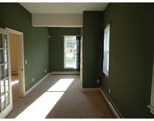Building Photo - 147 Fairhaven Rd