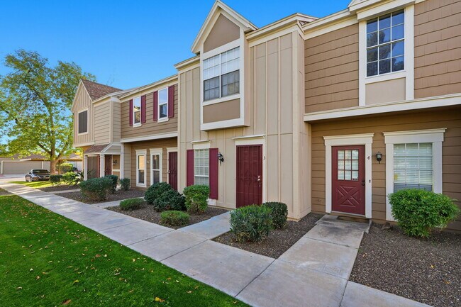 Foto del edificio - 18804 N 33rd Dr