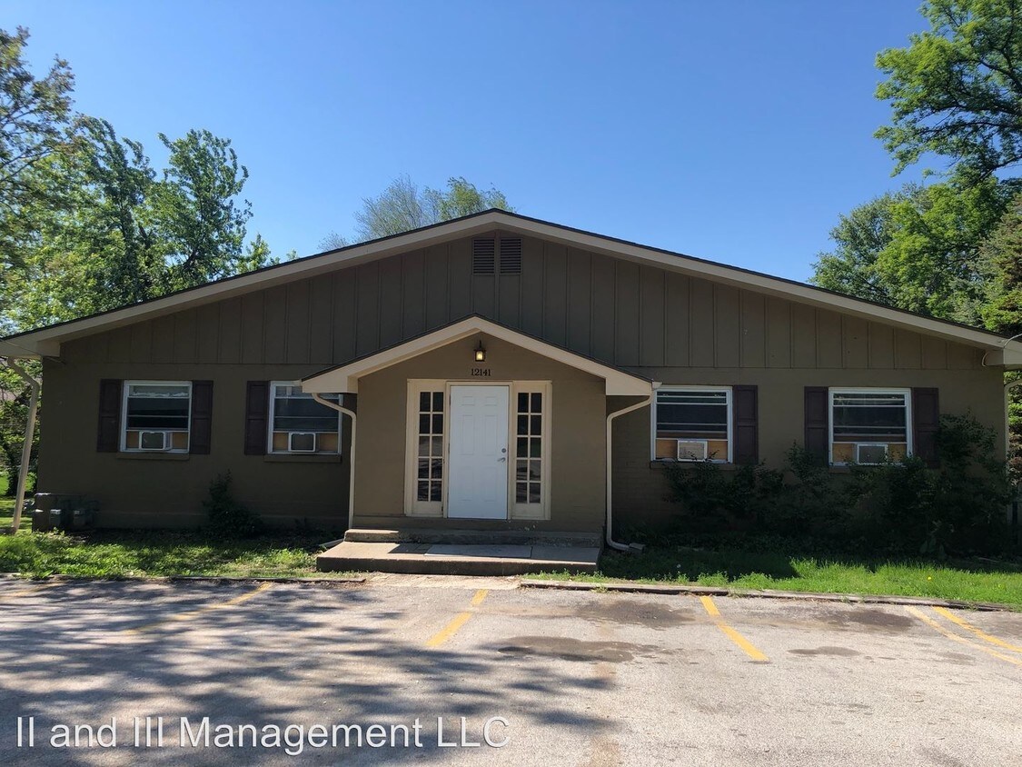 Primary Photo - 2 br, 1 bath Apartment - 12141 W 55th St #3