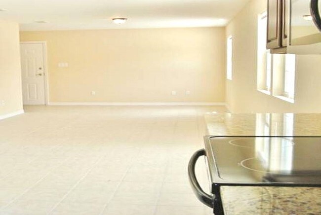 Foto del edificio - 481 Tegarden Rd