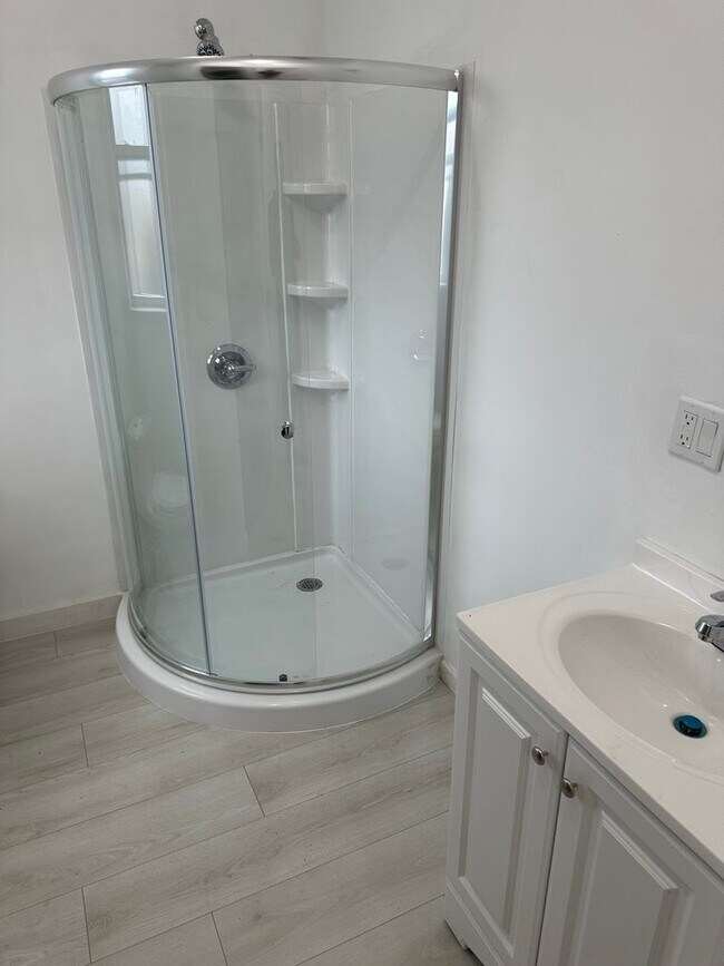 Building Photo - 1133 Merchant st