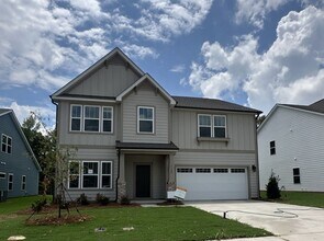 Building Photo - 1123 Links Crossing Dr