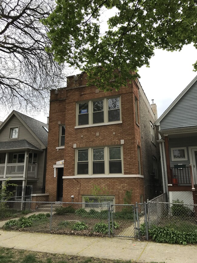 Building Photo - 4243 N Bernard St