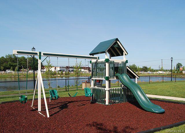 Foto del edificio - 2200 Dolphin Ln