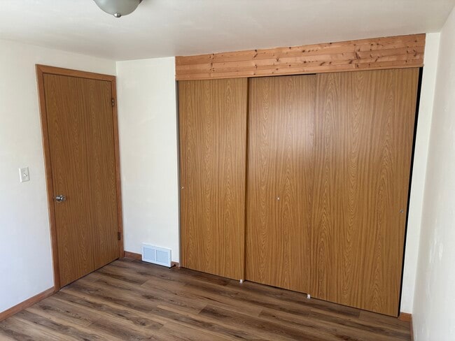 Building Photo - 1117 Melrose Ct