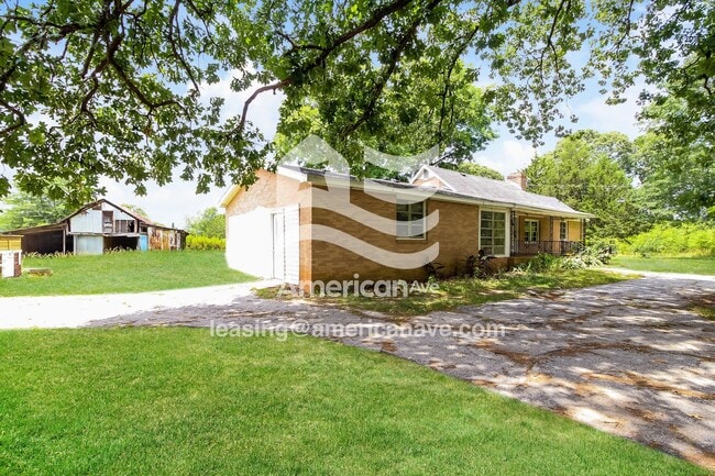 Foto del edificio - 1711 Holliday Dam Rd